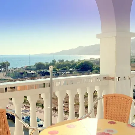 Starnerja En Stella Maris Nerja