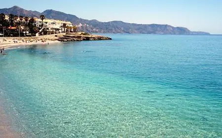 Starnerja En Stella Maris * נרחה